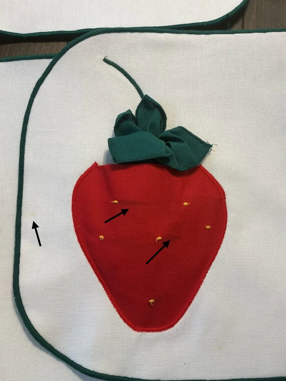 Set of 4 Vintage 70’s Heritage Linens Sidekick Strawberry Appliqué Placemats